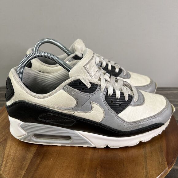 Nike Air Max 90 ID Men’s Size 7 Black Grey White Shoes Sneakers D07430-900 main image 6